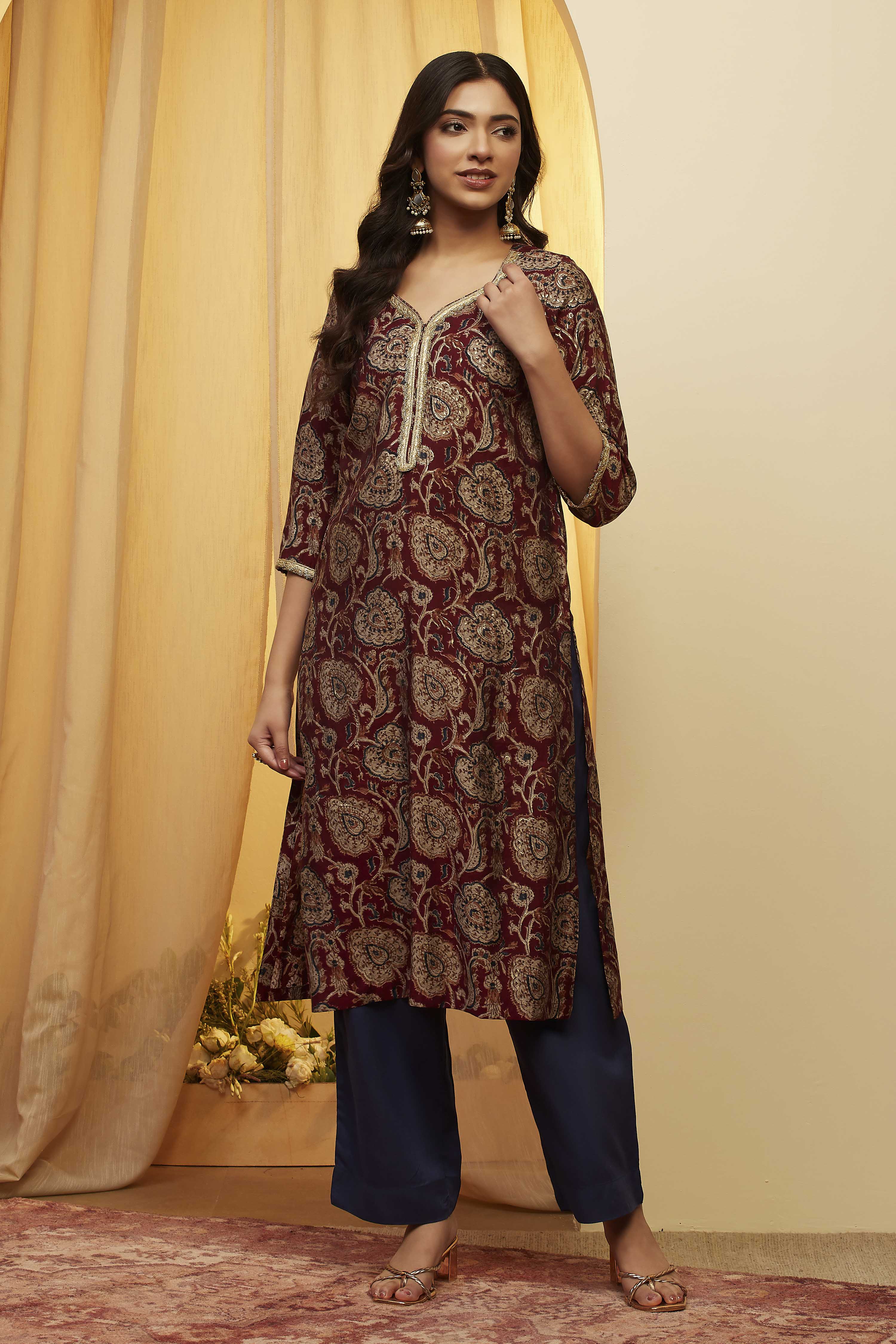 Maroon Polyester Straight Kurta image number 5