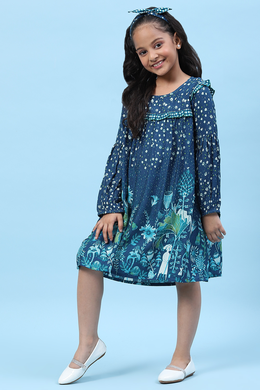 Blue Rayon Flared Printed Dress image number 3