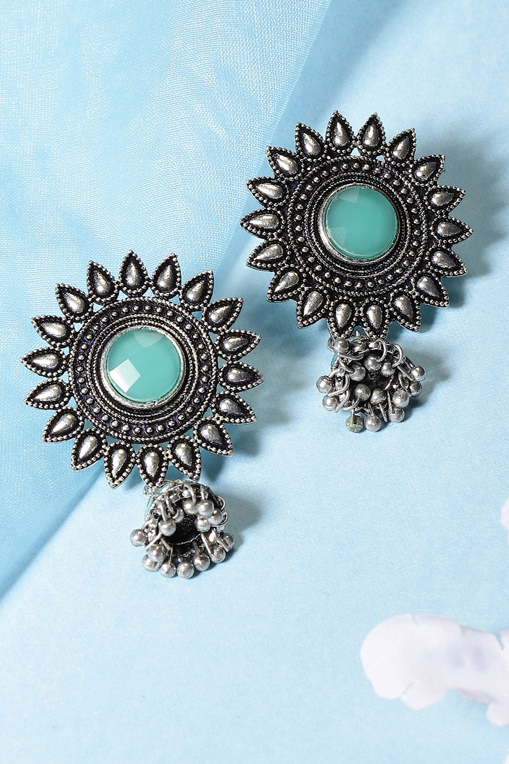 Aqua Earrings image number 0