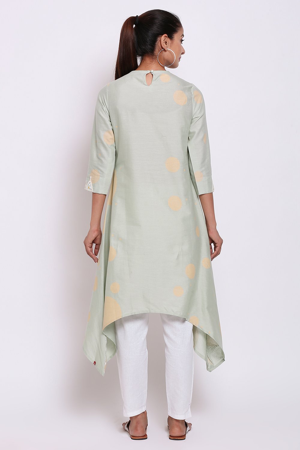 Mint Green Cotton Flax Asymmetric Printed Kurta image number 5