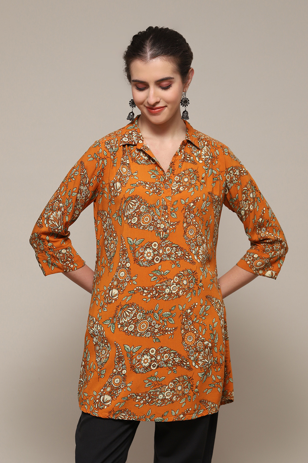 Mustard LIVA Straight Printed Top image number 0