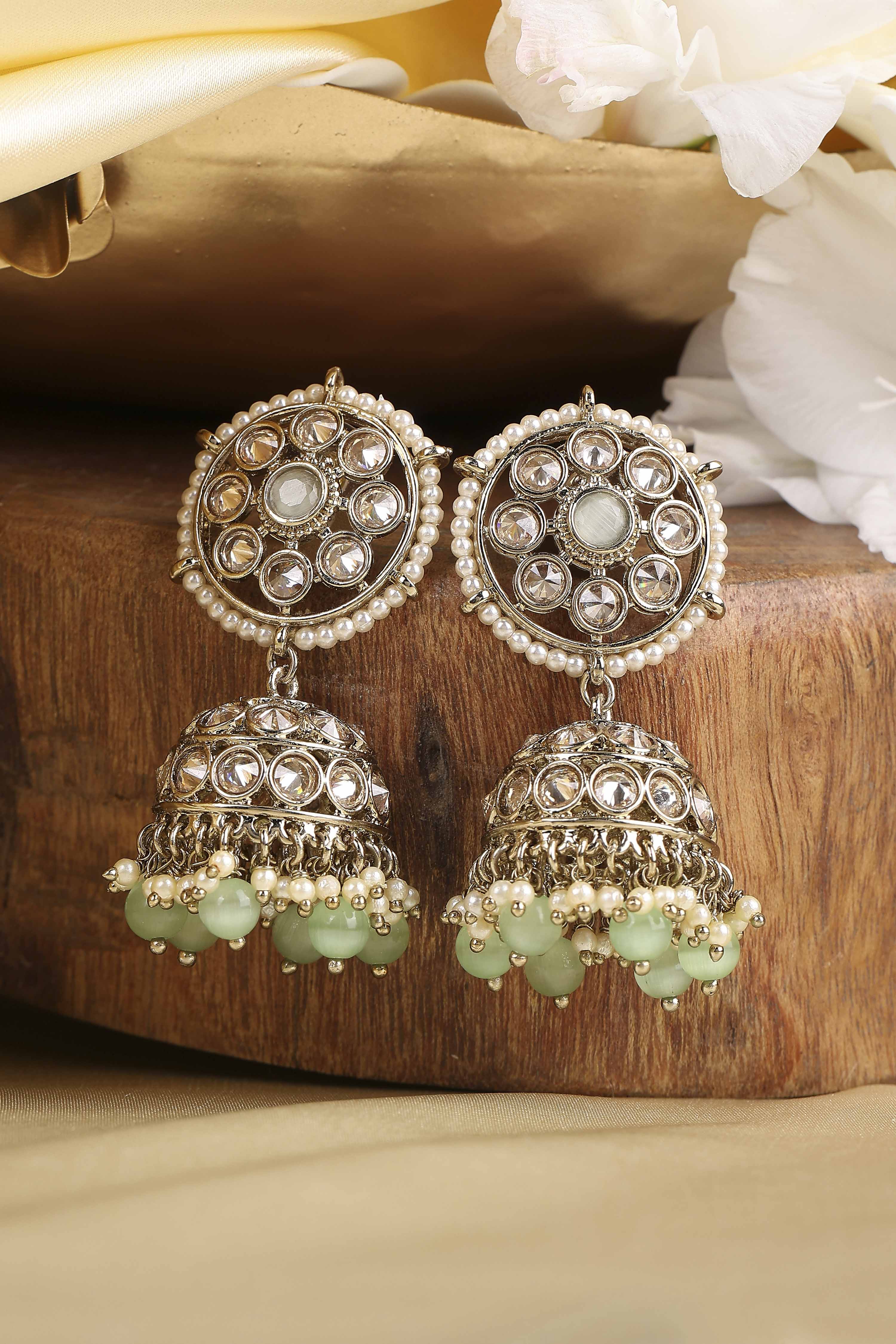 Mint Green Pearl Earrings image number 0