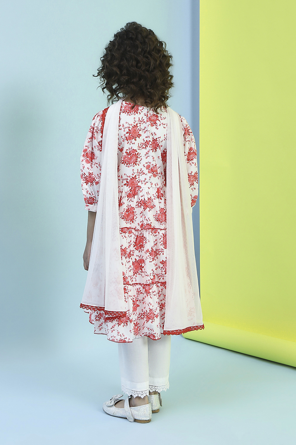 Red and White Cotton Floral Tiered Suit Set image number 4