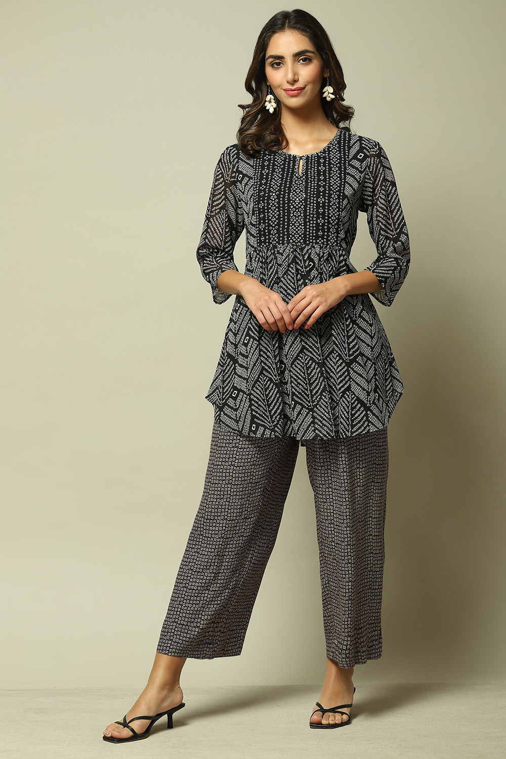 Black Cotton Blend Printed Kurti image number 0