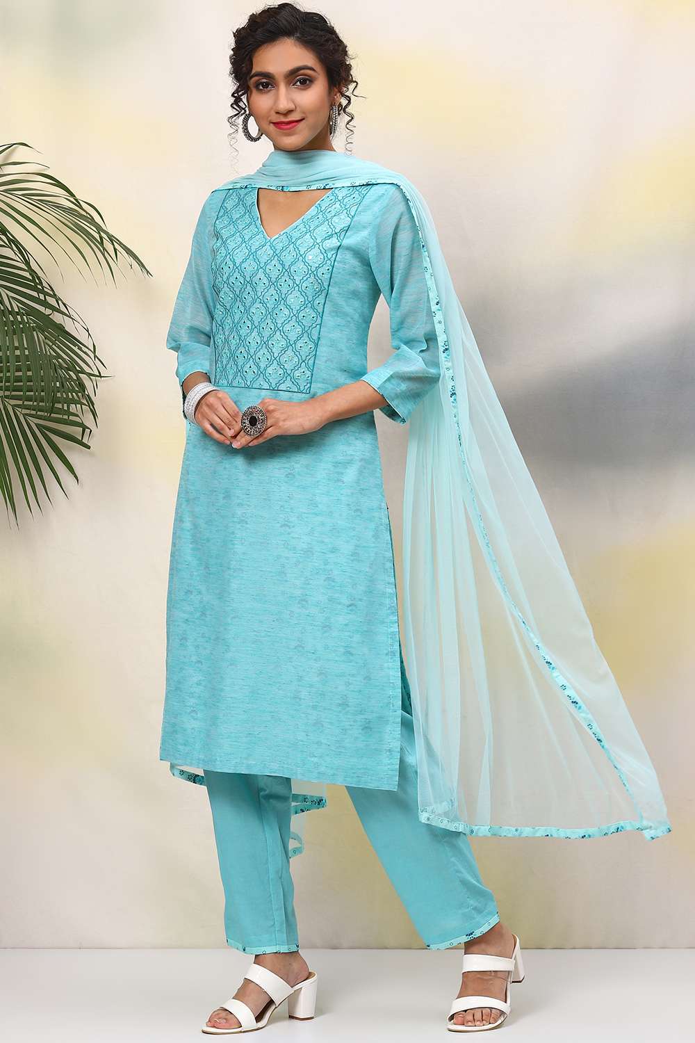 Blue Poly Cotton Straight Kurta Regular Pant Suit Set image number 5