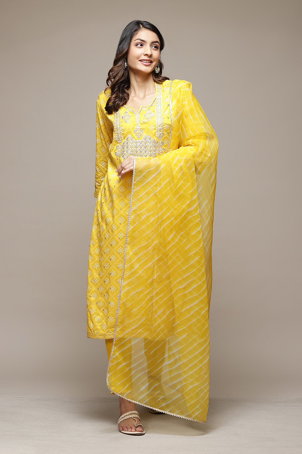 Yellow Viscose Straight Kurta Pants Suit Set image number 0