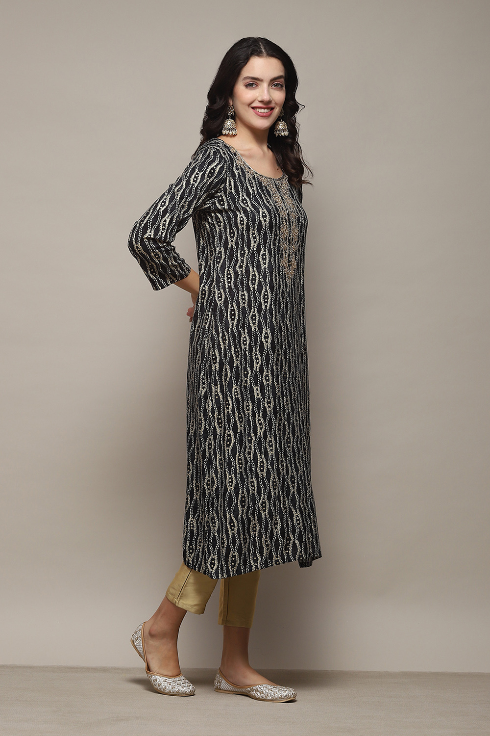 Black Rayon Straight Printed Kurta image number 2