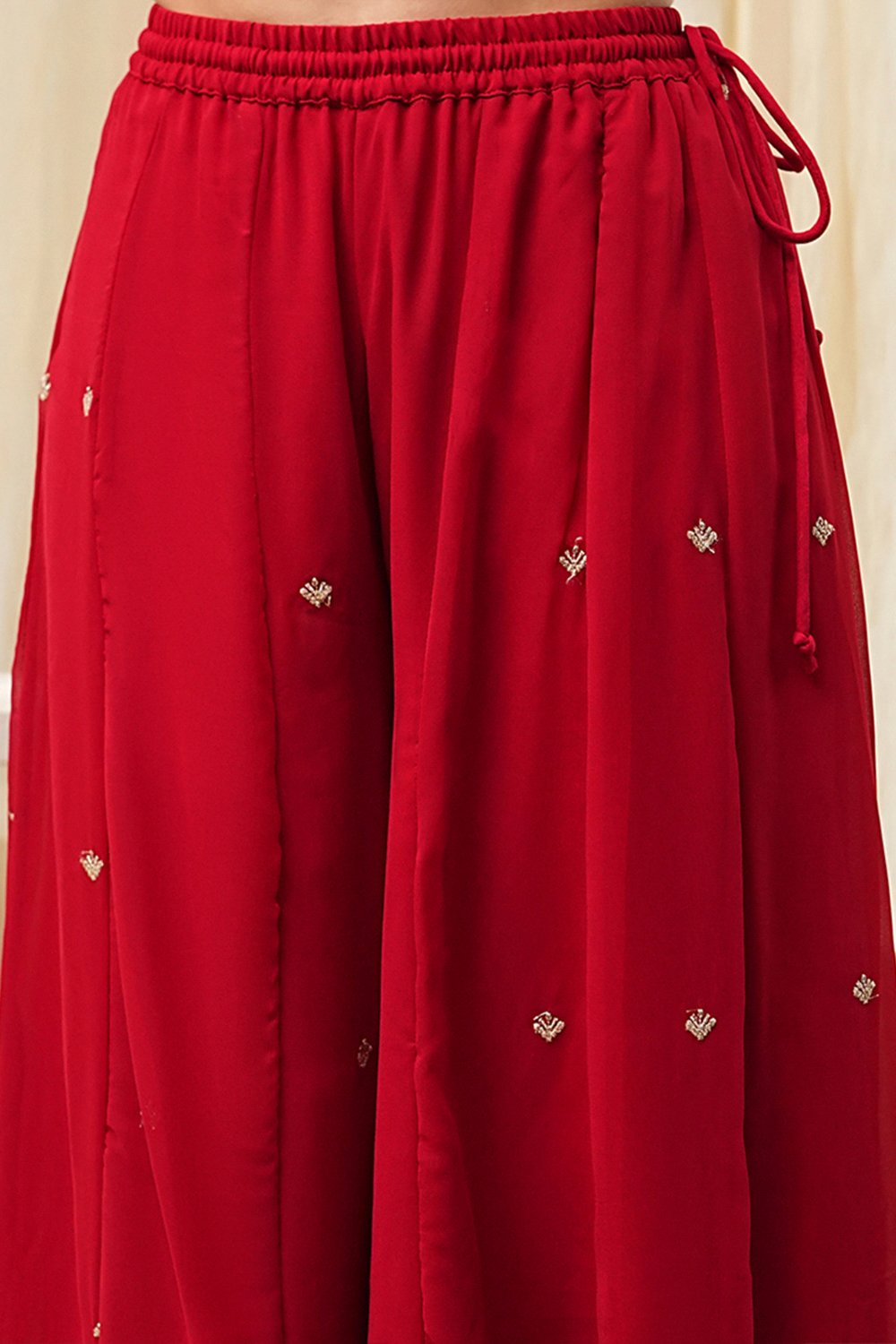 Red Embroidered Straight Suit Set image number 2