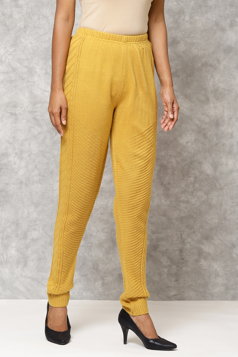 Mustard Straight Wool Acrylic Pants image number 3