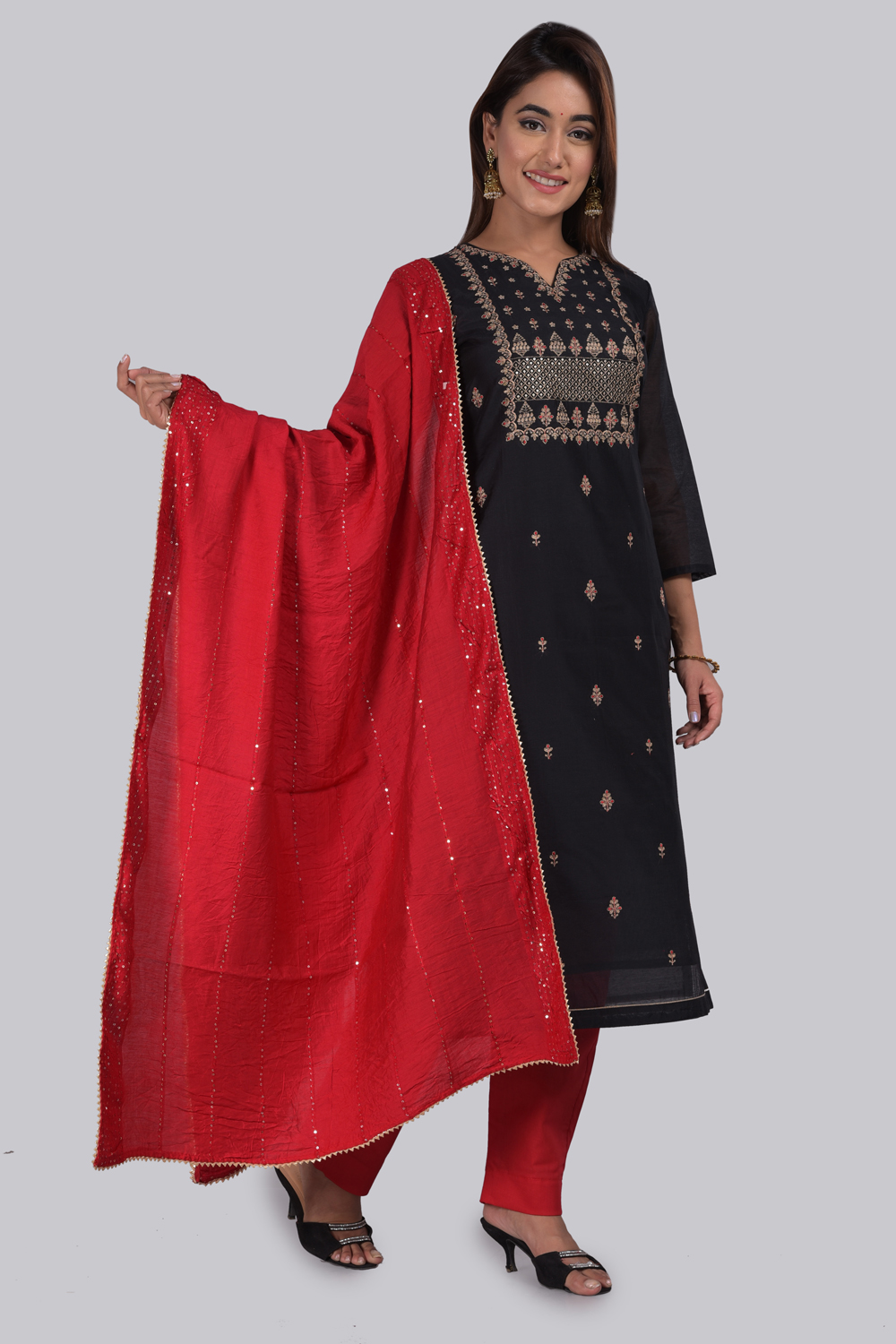 Off White Viscose Hand Block Print Unstitched Suit Set image number 3
