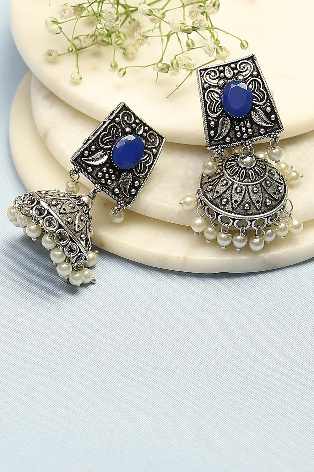 Oxidised Dark Blue Earrings image number 0