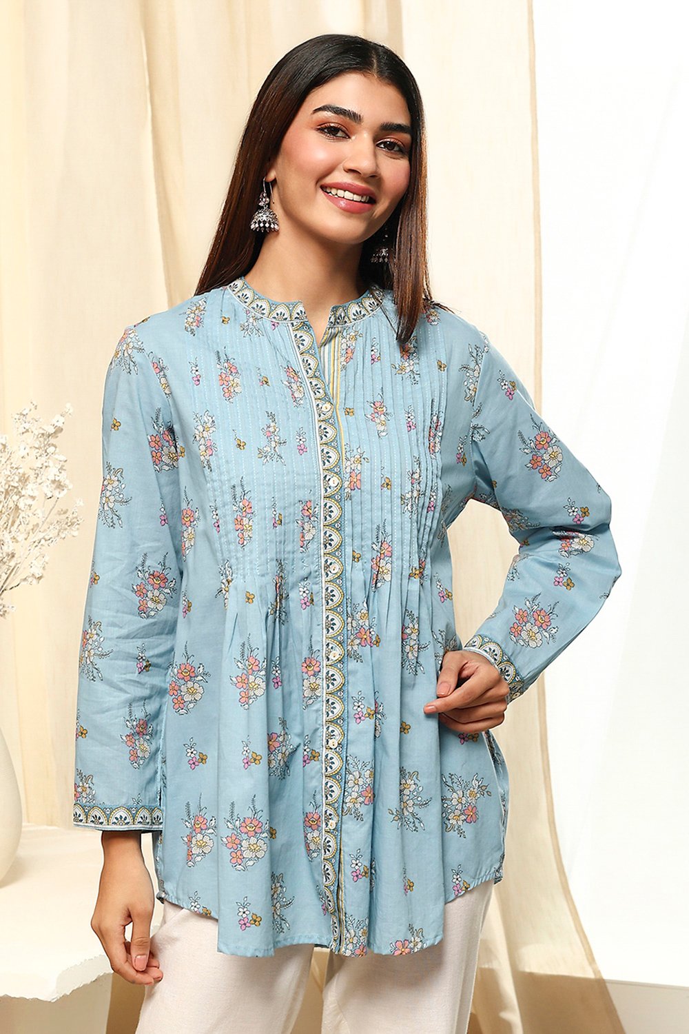 Dull Blue Floral Cotton Shirt-Style Short Kurta image number 5