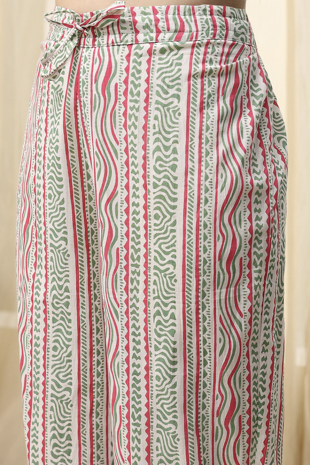 Royal Blue Cotton Screen Print Unstitched Suit Set image number 3
