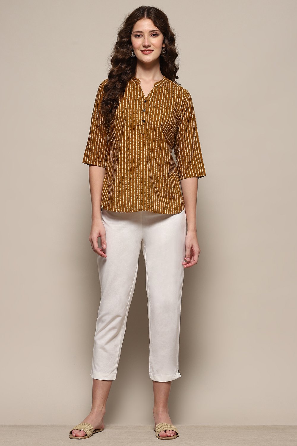 White Solid Cotton Blend Narrow Pants image number 0