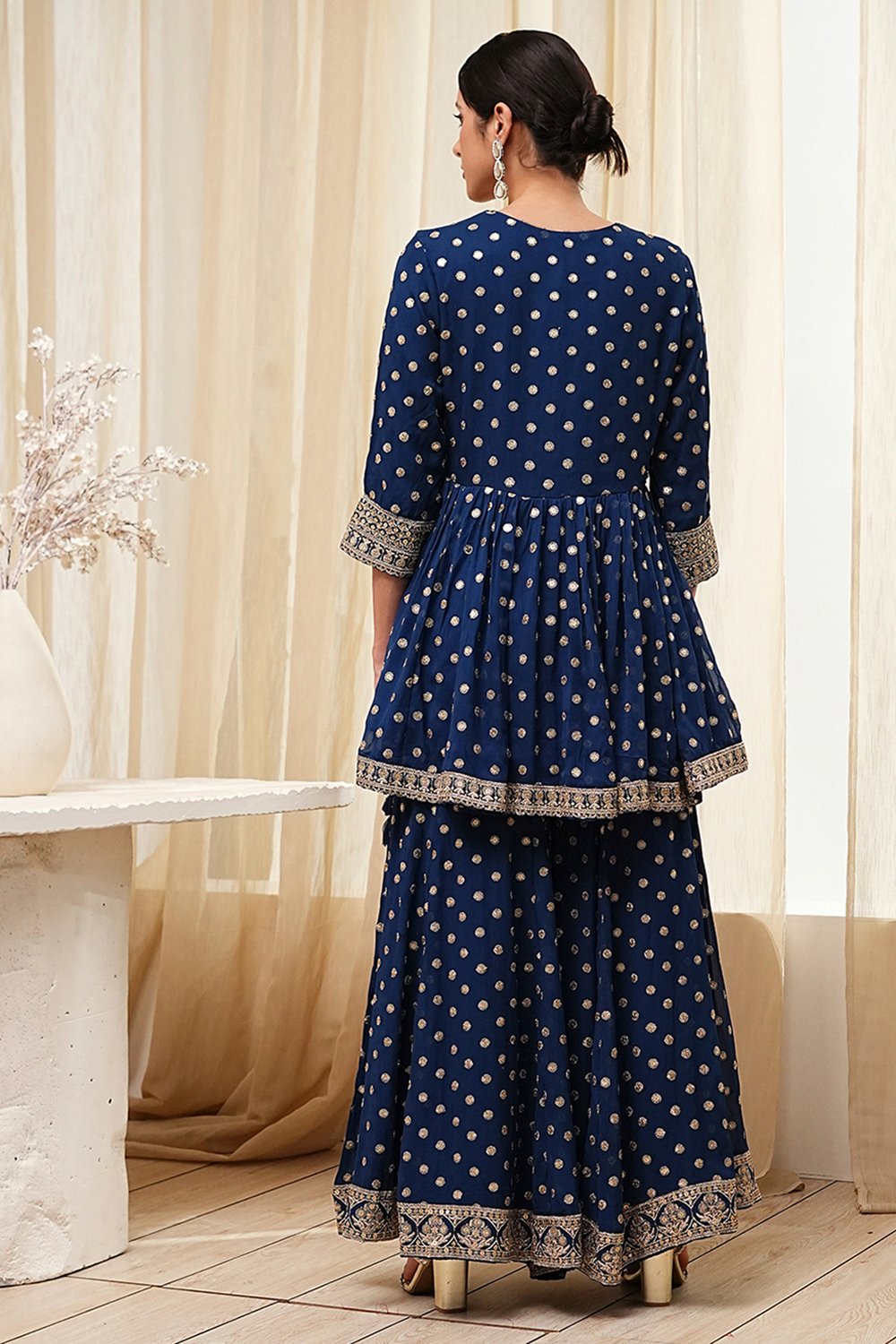 Ivory Viscose Straight Suit Set image number 4