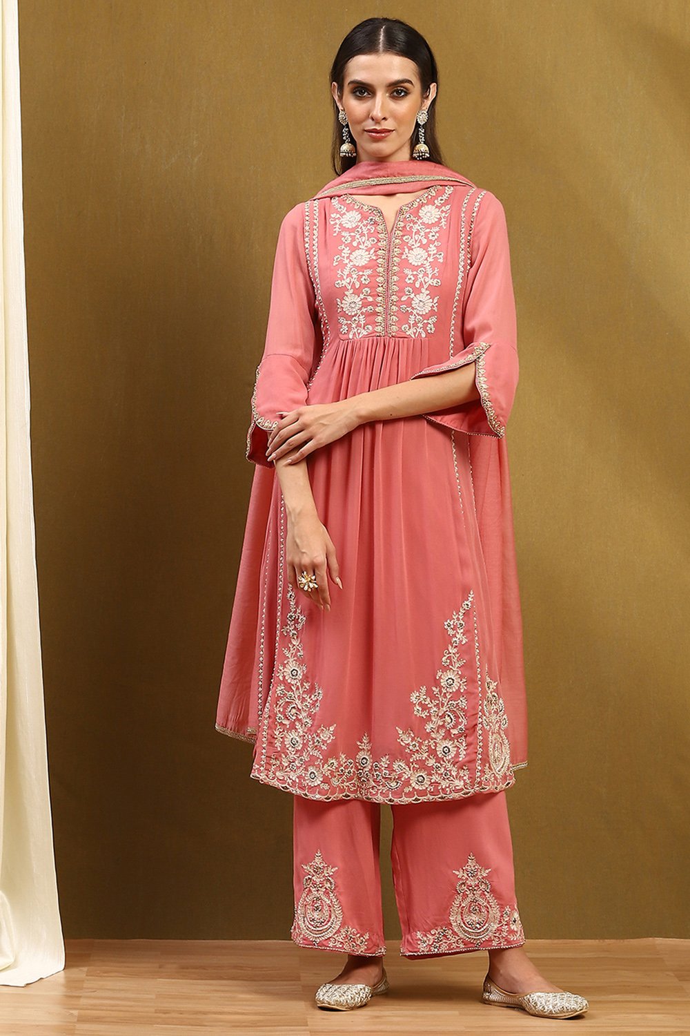 Pink Silk Chanderi Floral Embroidered Gathered Suit Set image number 6