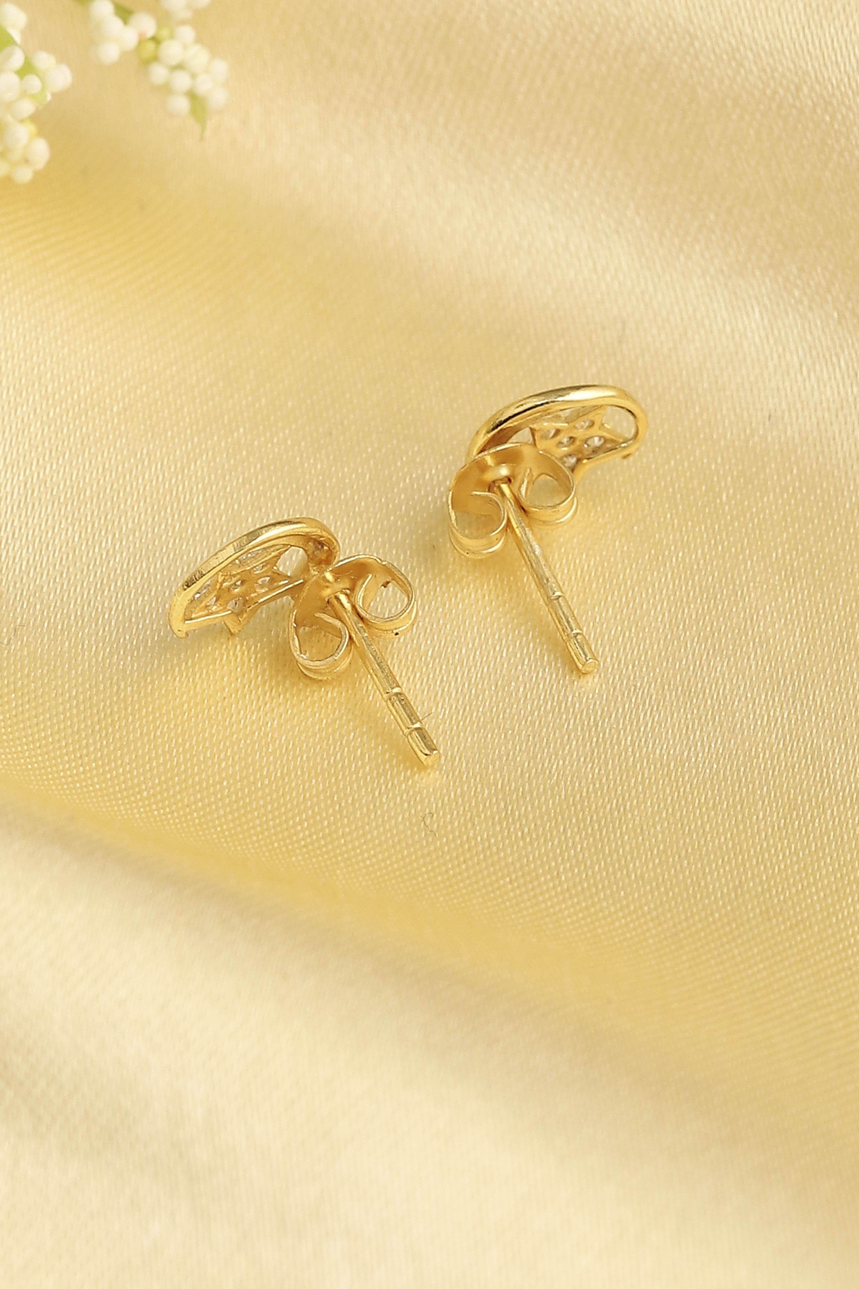 Gold Brass Studs image number 2