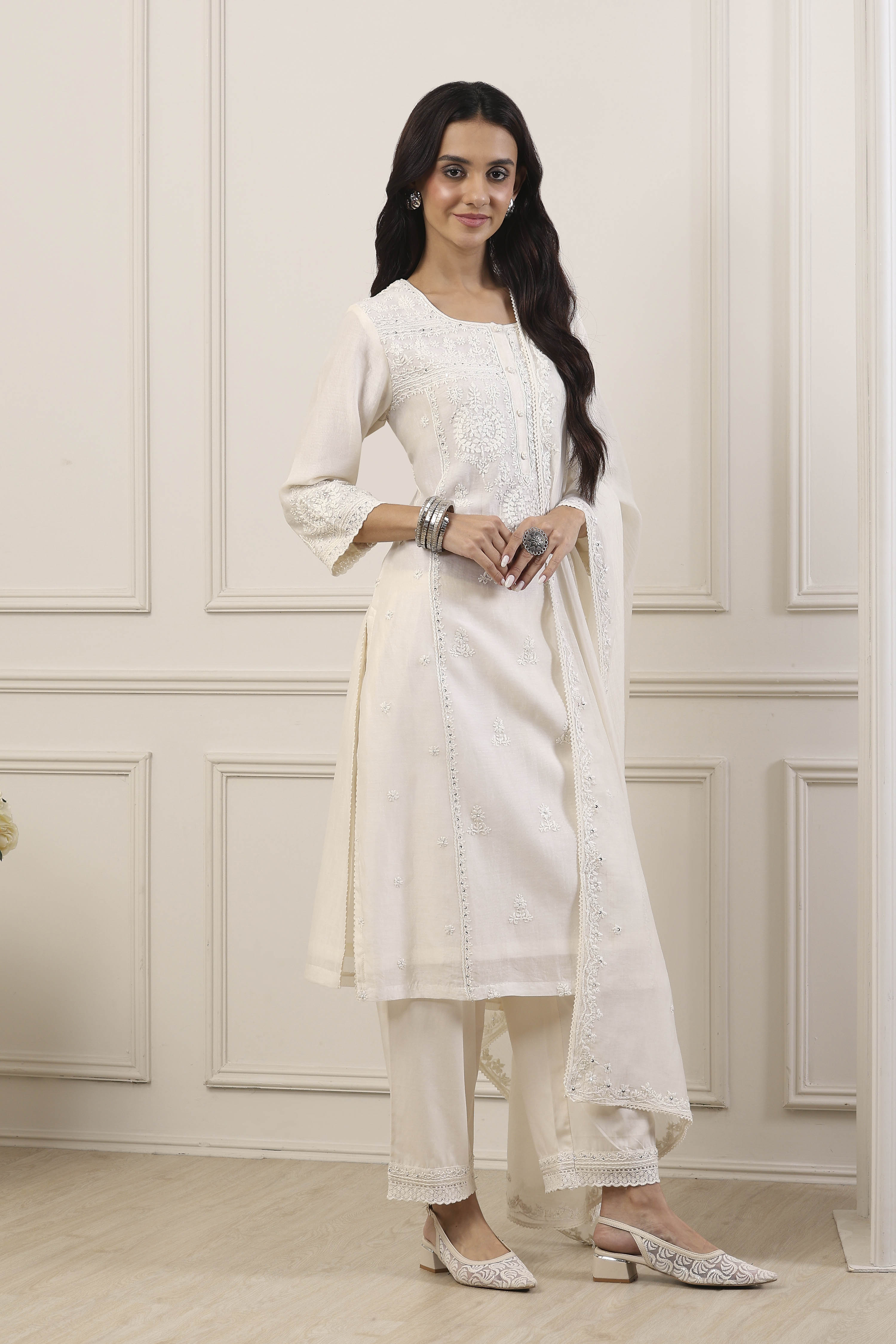 Black Silk Chanderi Straight Suit Set image number 5