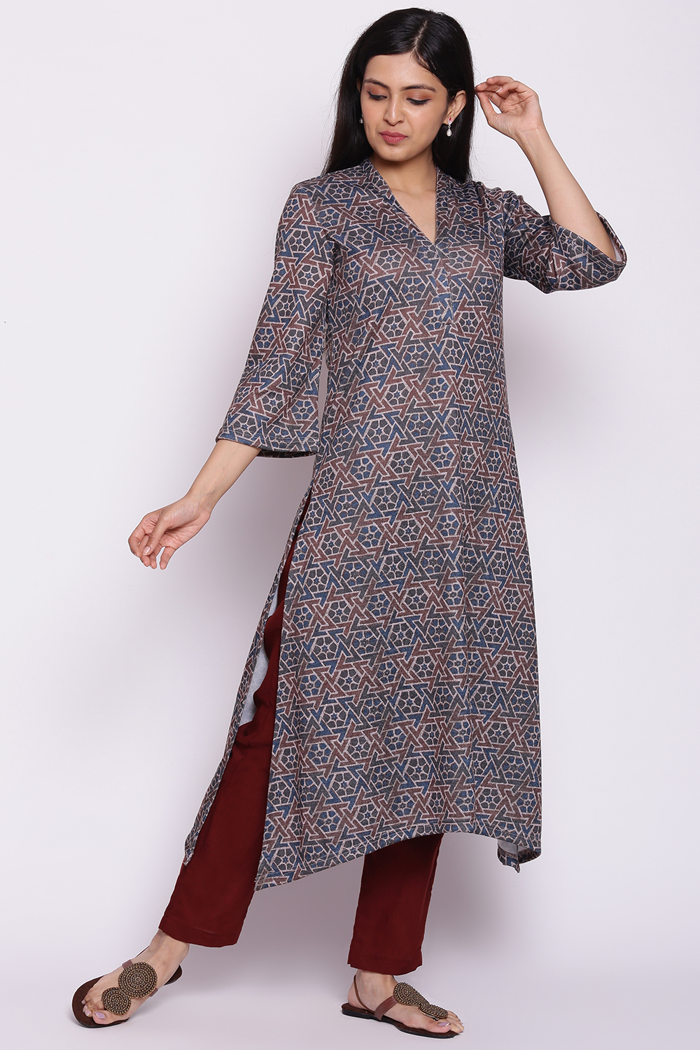 Maroon Woolen Printed Kurta image number 4