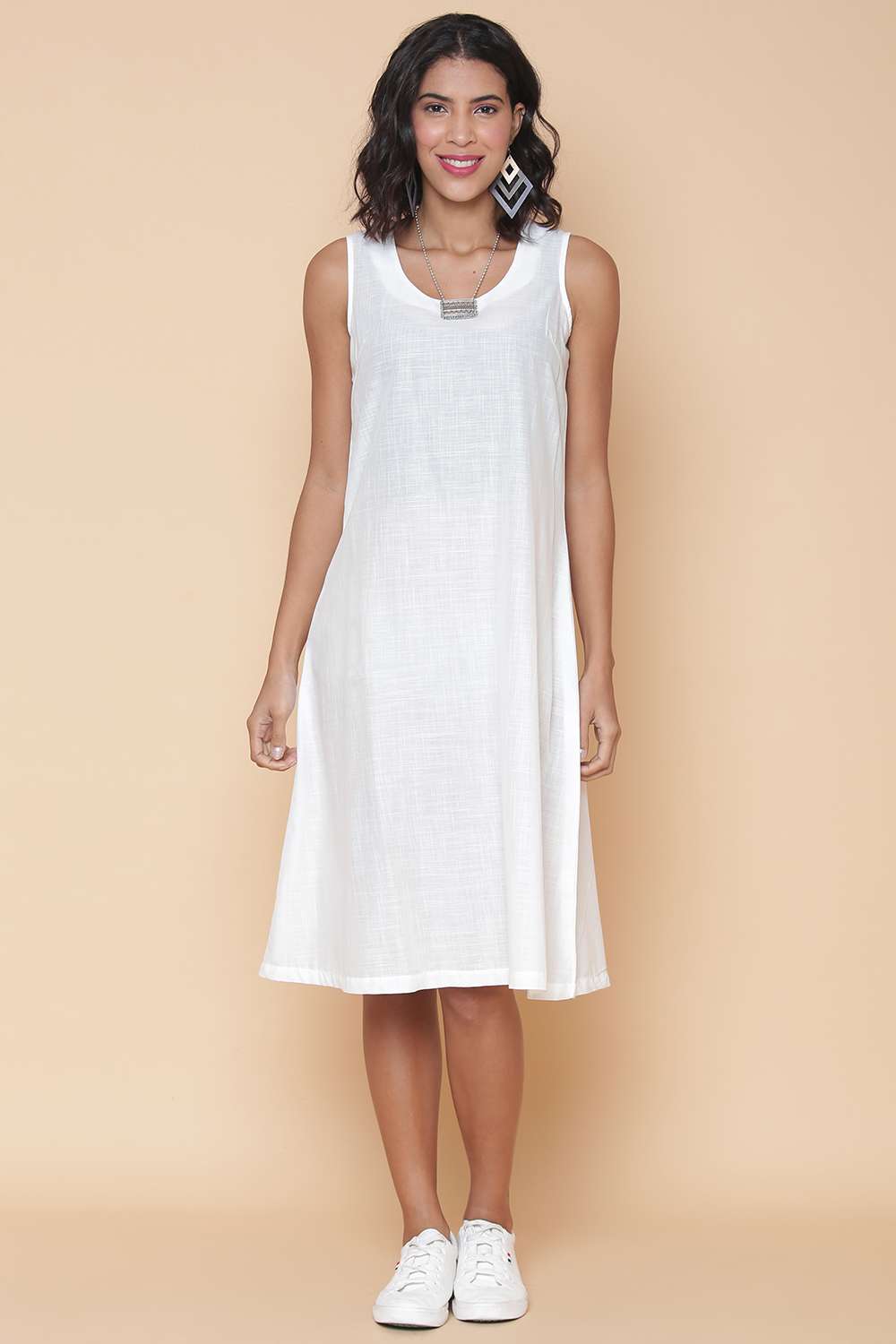 White Cotton Printed Dress image number 3