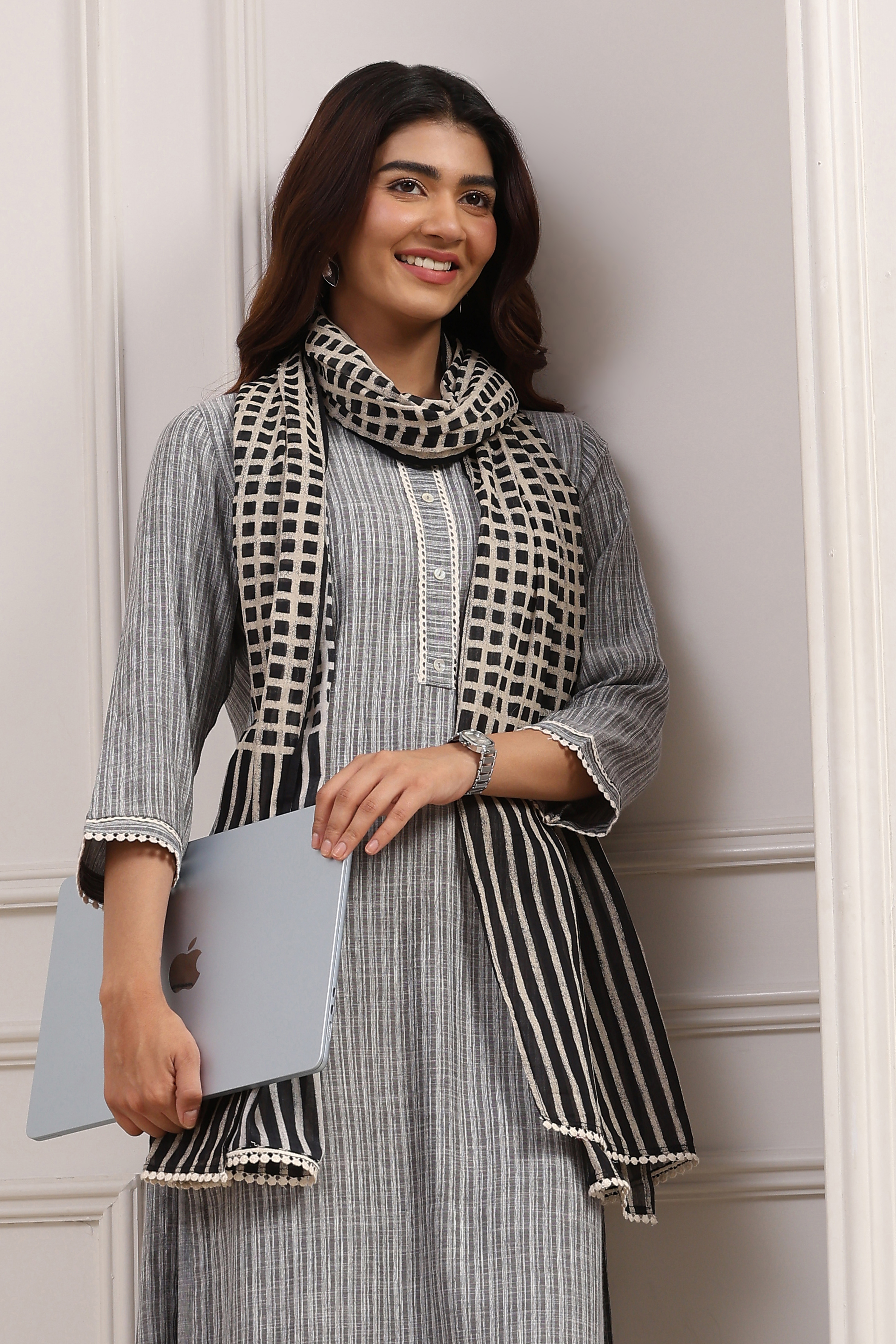 Grey Polyester Striped Straight Kurta Set image number 7