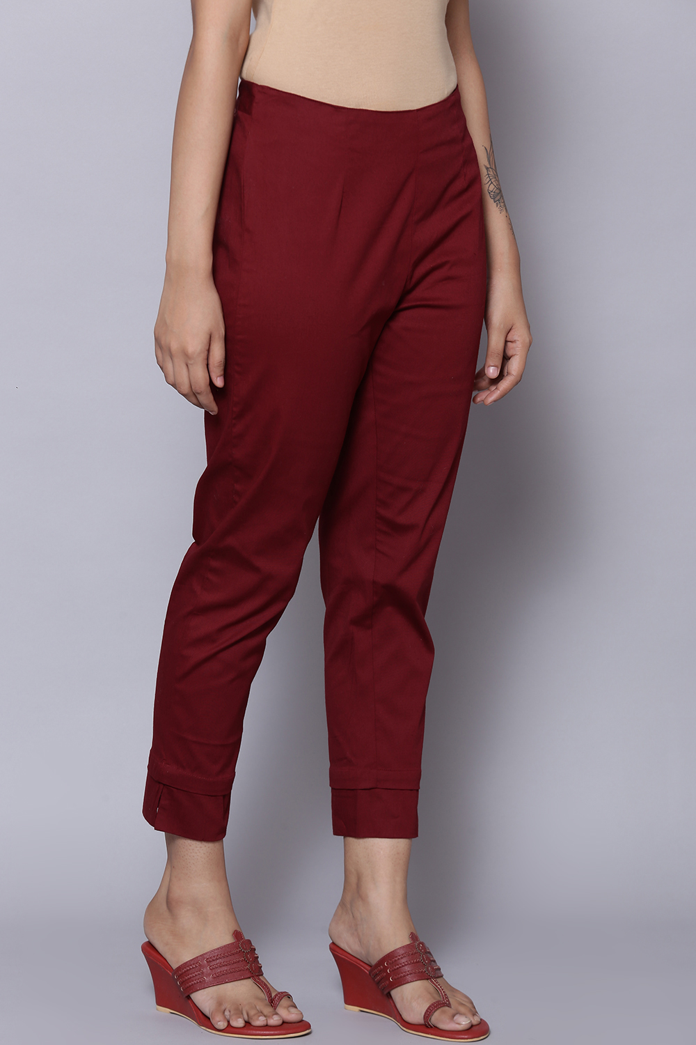 Maroon Cotton Lycra Pants image number 3