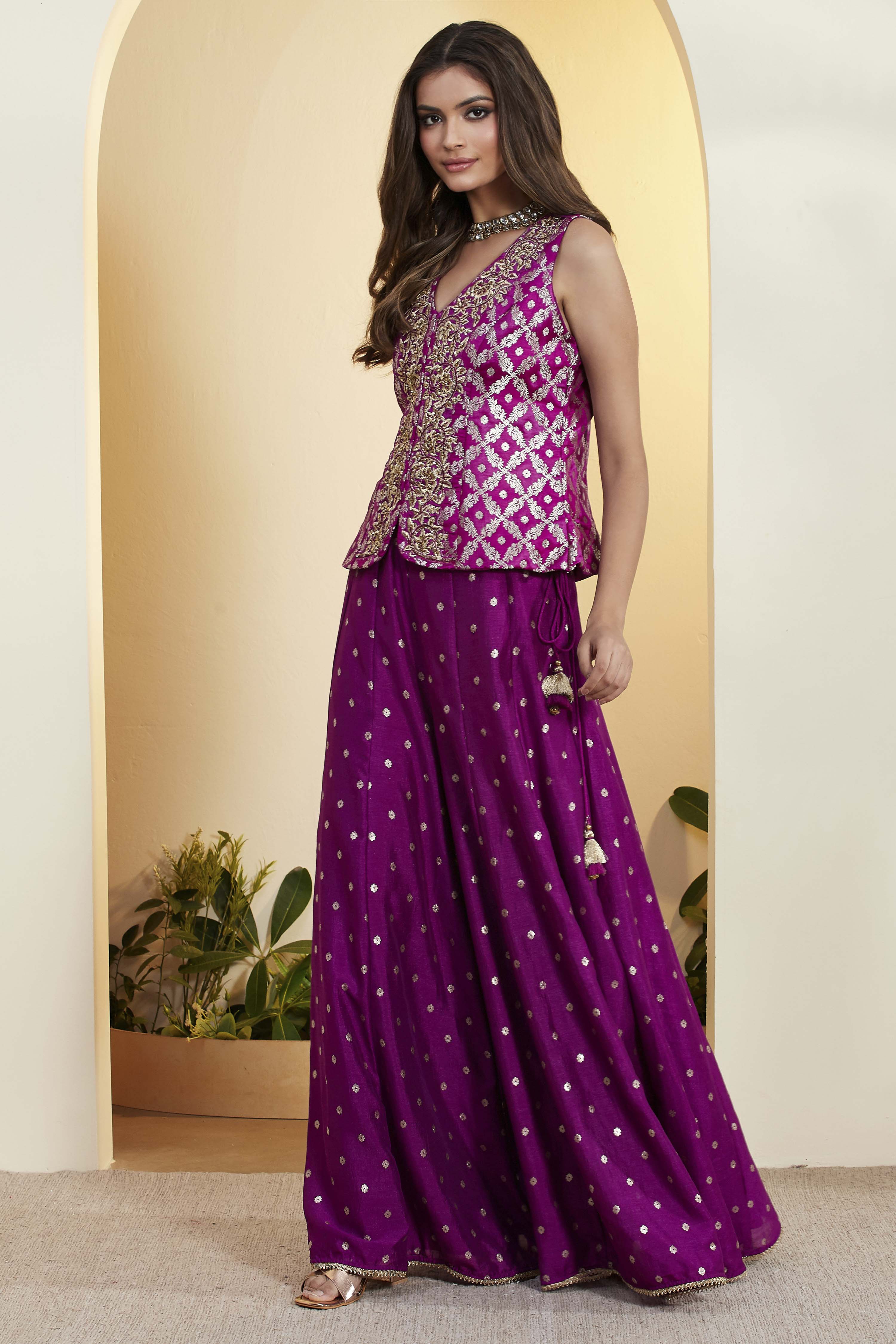 Black Viscose Rayon Embroidered Fusion Set image number 4