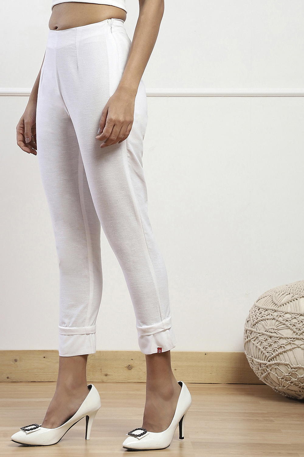 Black Cotton Blend Solid Pant image number 2