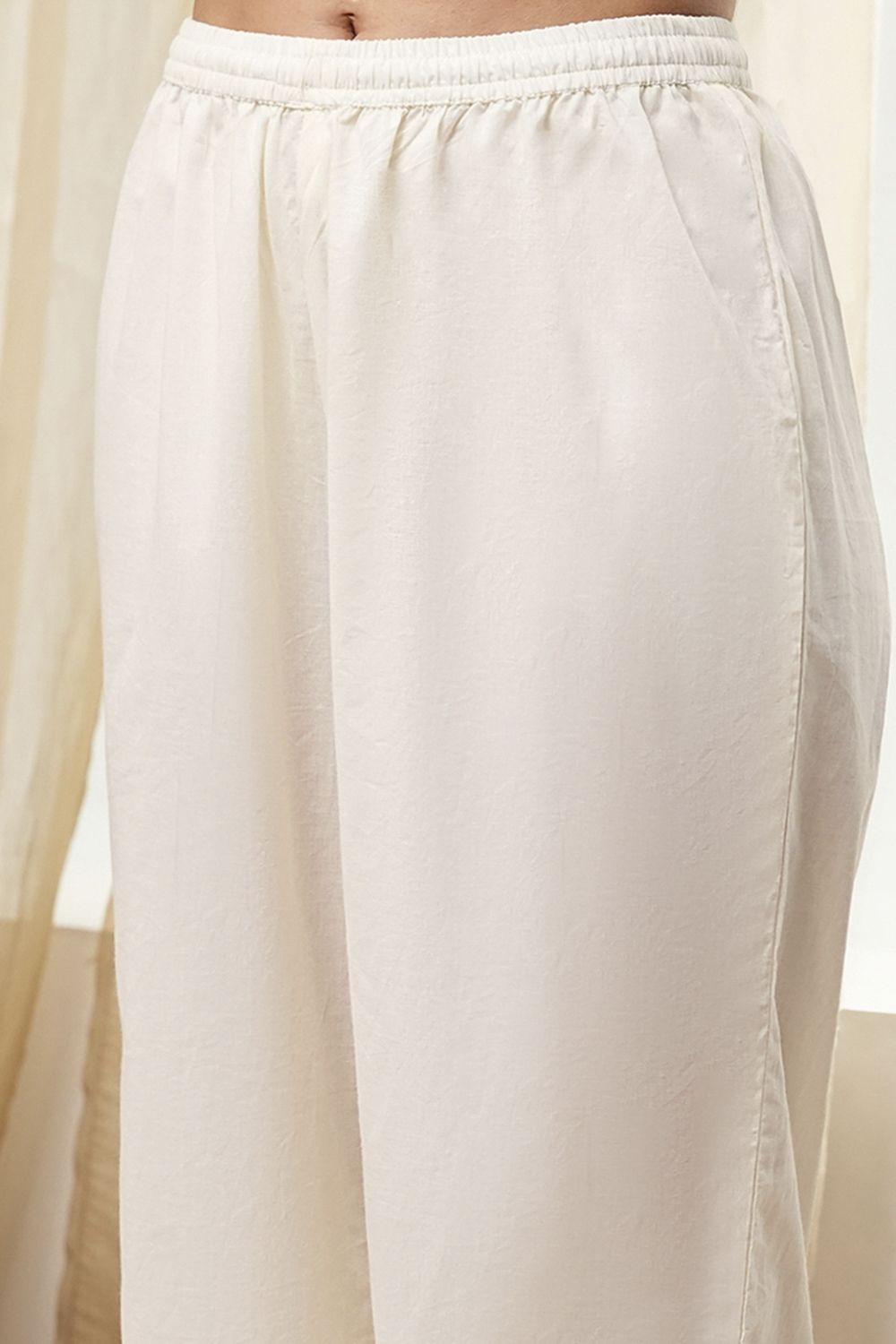 Off-White Cotton Embellished Anarkali Suit Set image number 2