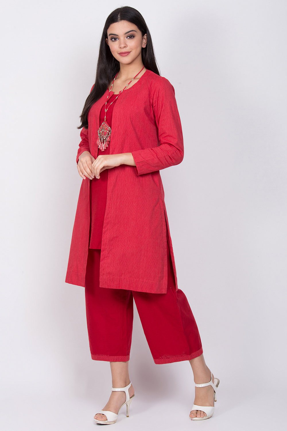 Red Straight Cotton Three Piece Set image number 3