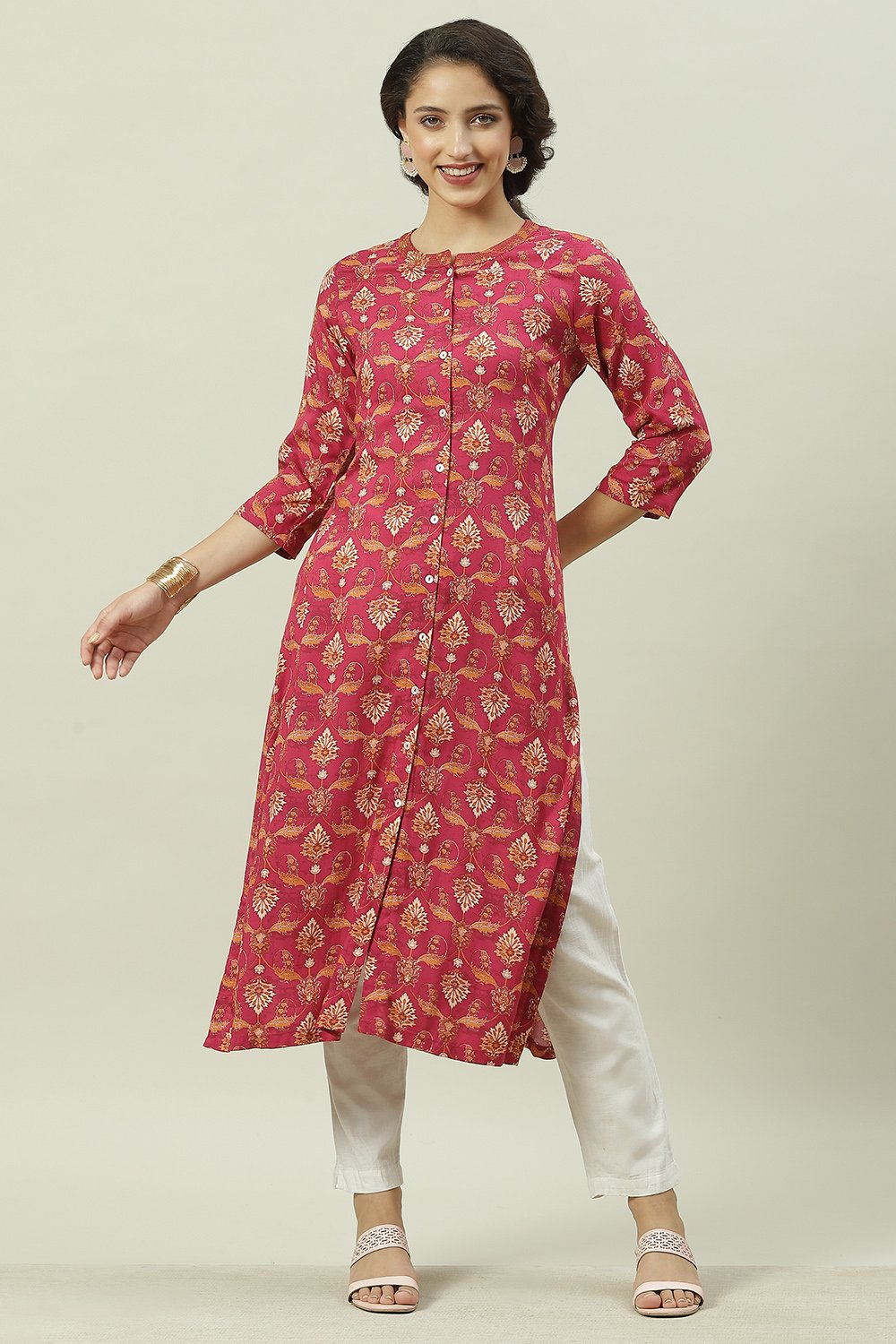 Pink Rayon Straight Printed Kurta image number 3