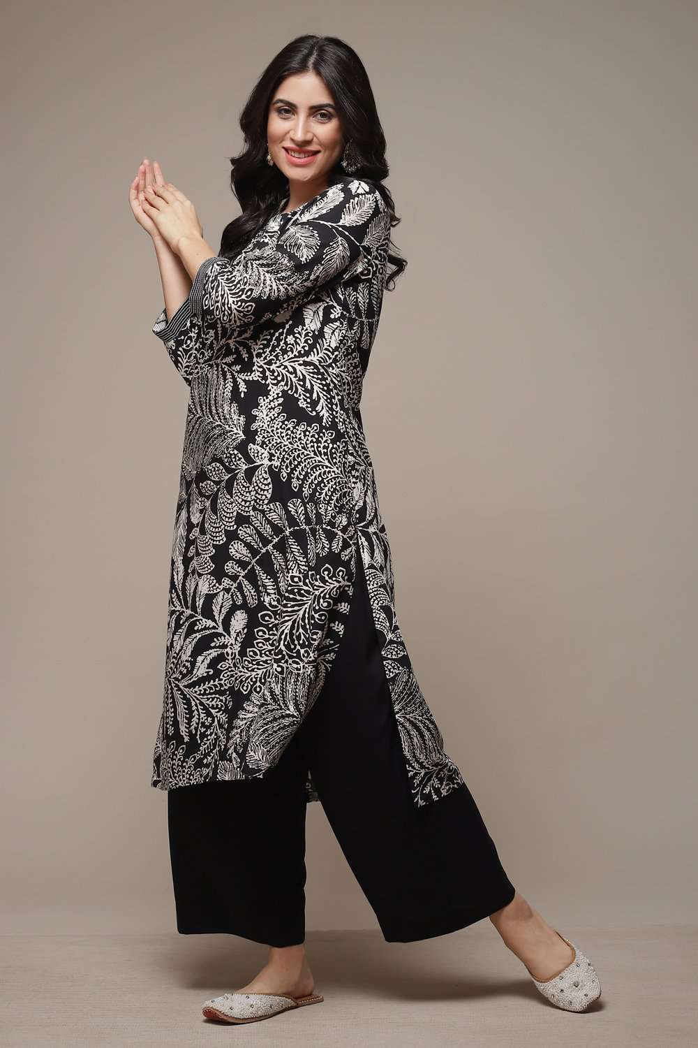 Black LIVA Straight Printed 2 Piece Set image number 0