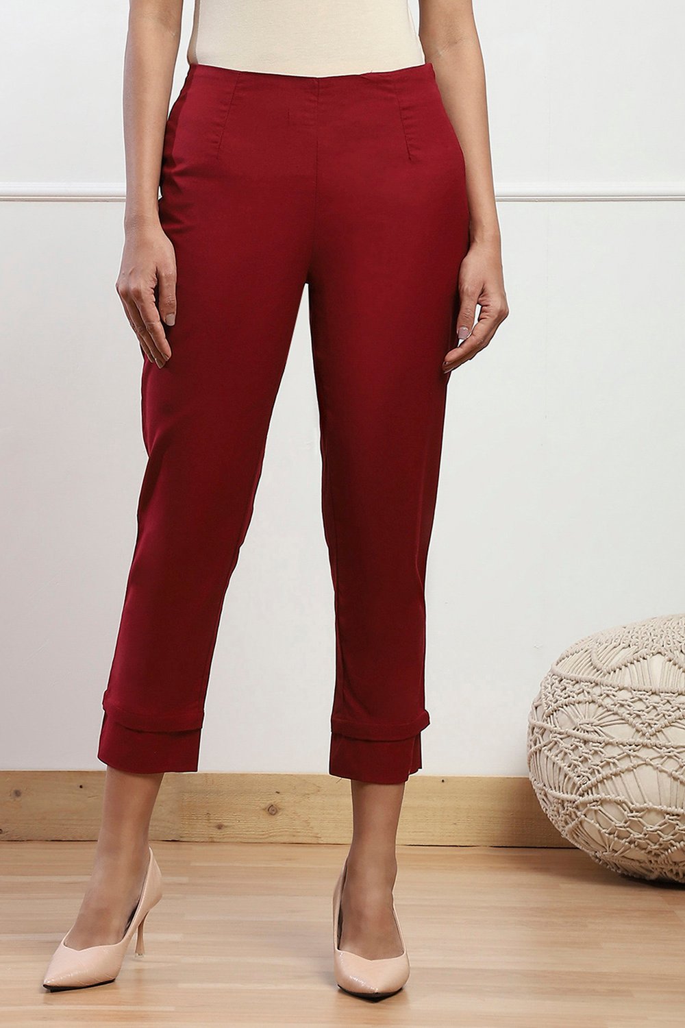 Towny Port Cotton Blend Narrow Pants image number 4