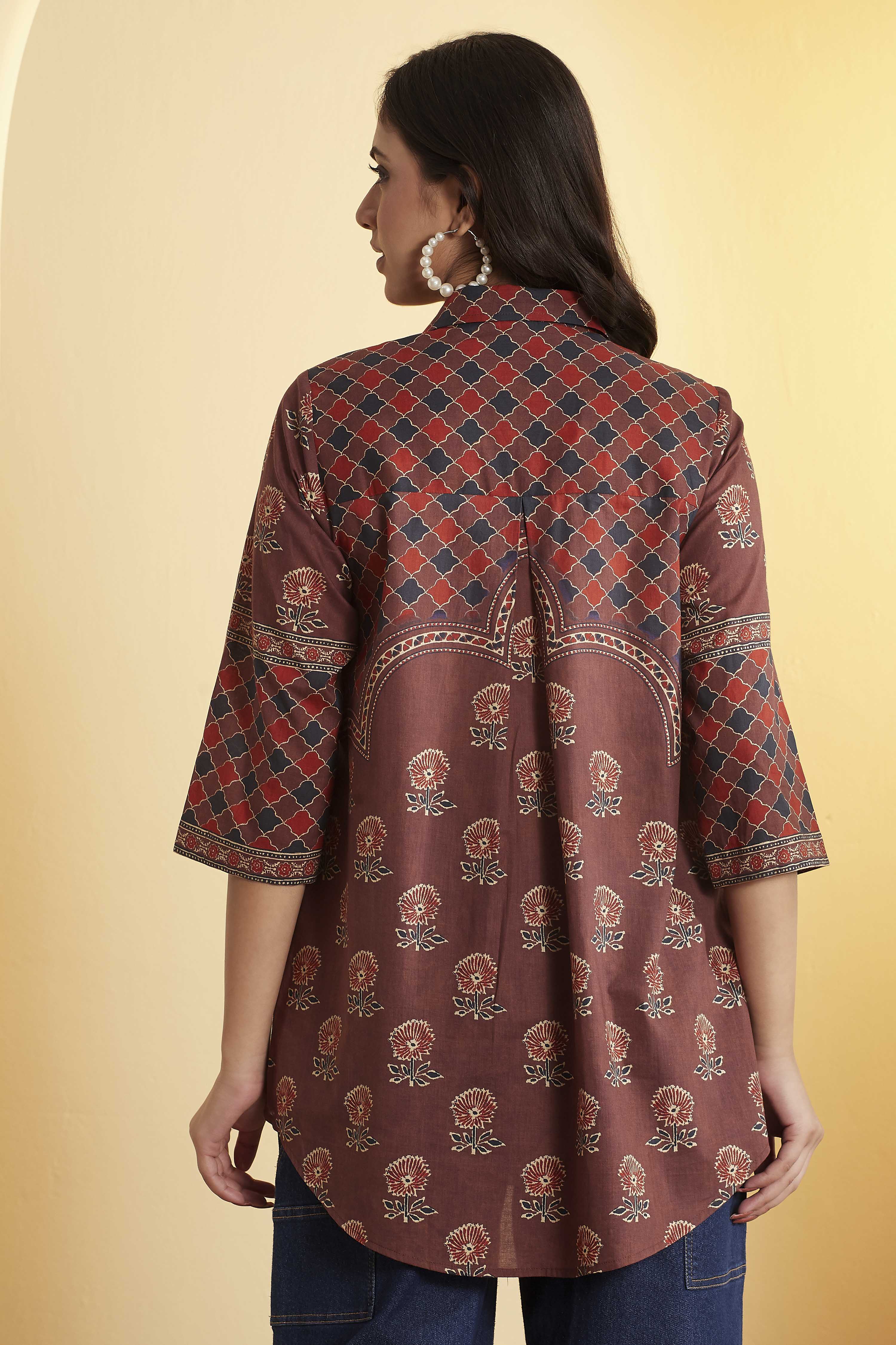 Brown Cotton Straight Kurta image number 4