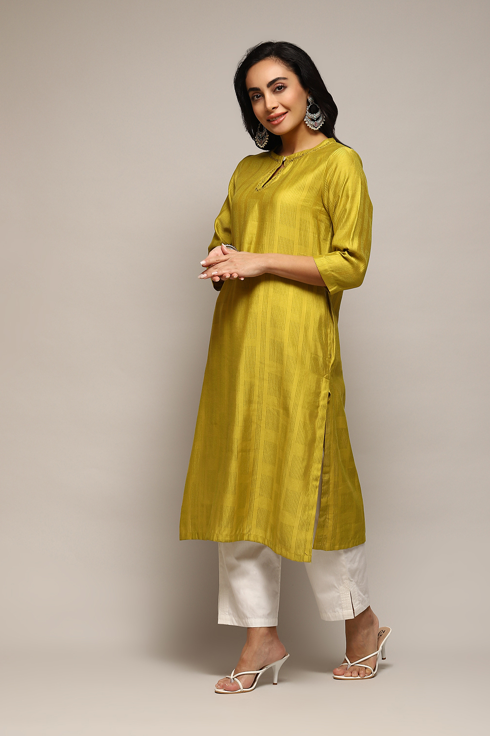 Neon Green Poly Viscose Straight Yarndyed Kurta image number 2