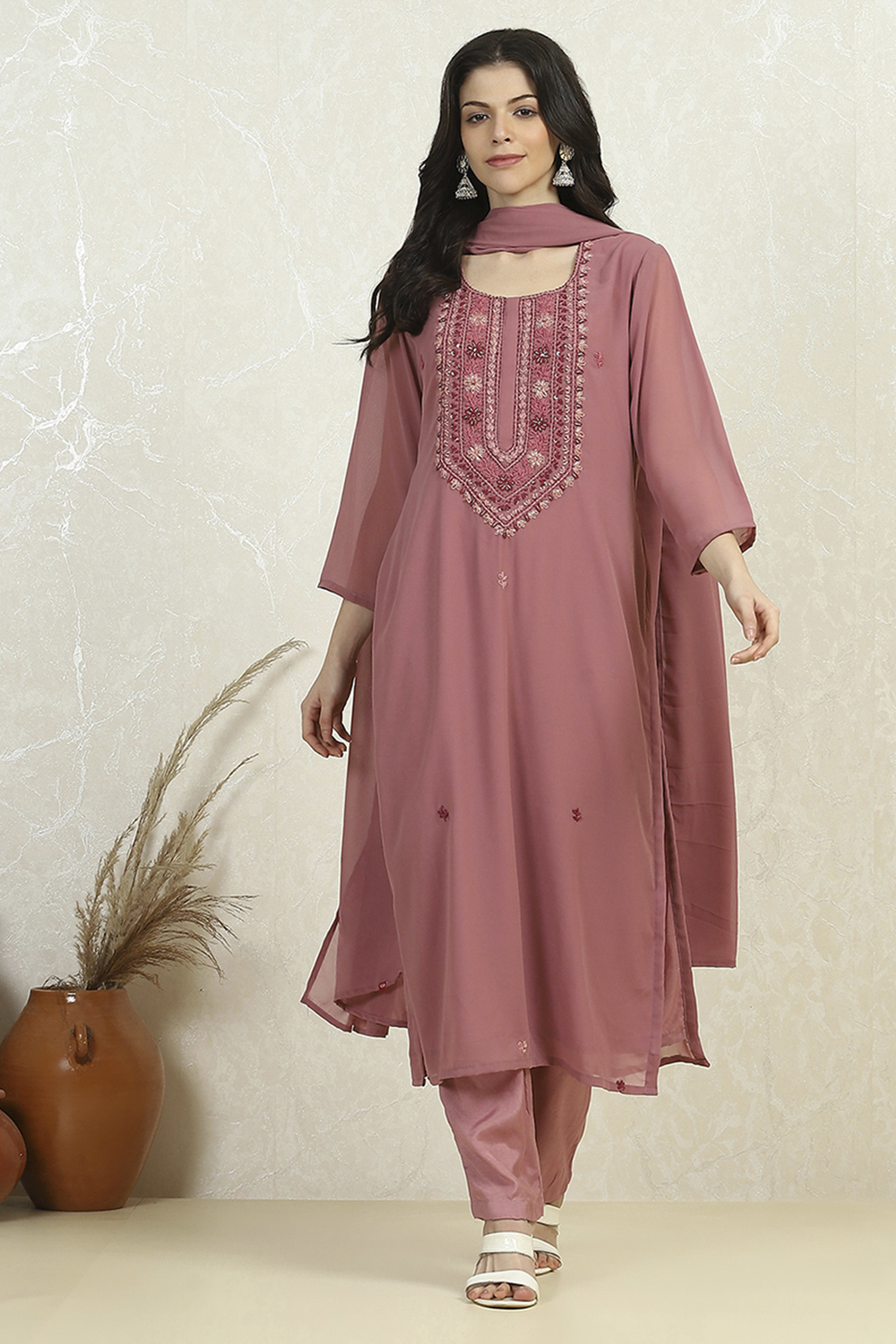 Pink Georgette Hand Embroidered Unstitched Suit Set image number 1