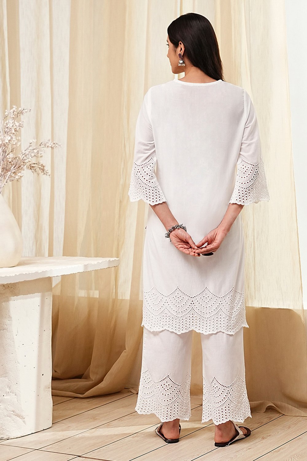 Pink Cotton Schiffli Straight Suit Set image number 4