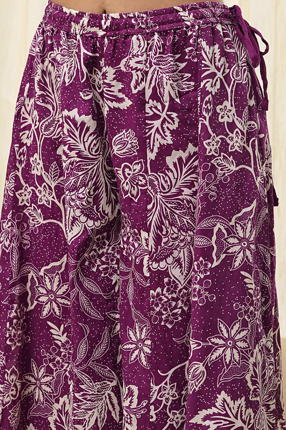 Green Cotton Floral Peplum Suit Set image number 2