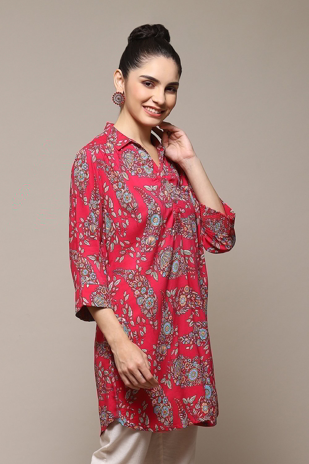 Pink LIVA Printed Top image number 3