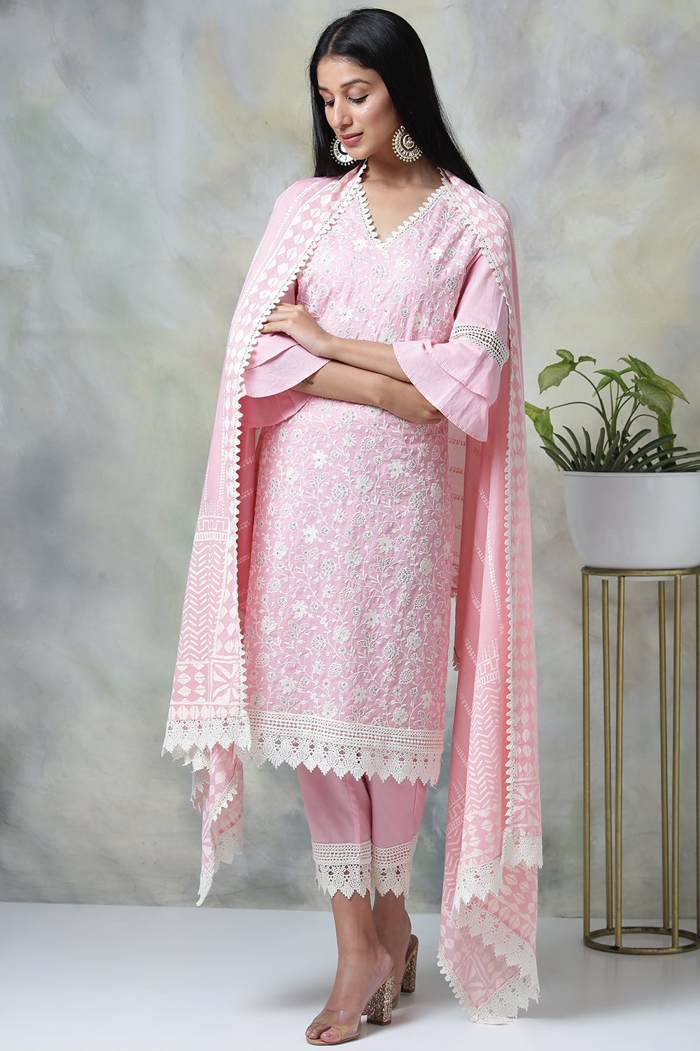 Light Pink Cotton Straight Kurta Slim Pant Suit Set image number 7