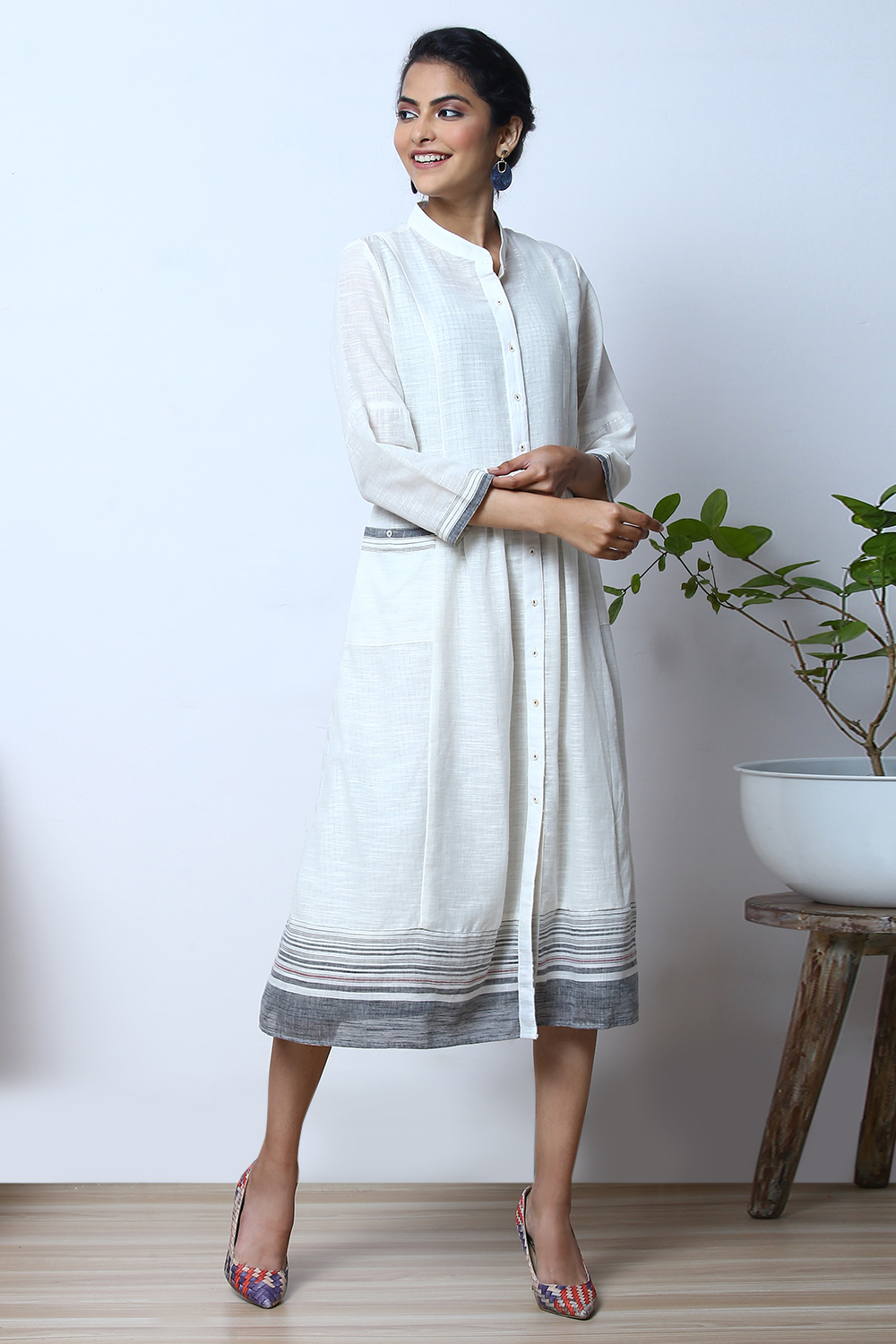 White Cotton A-Line  Yarndyed Kurta Dress image number 4