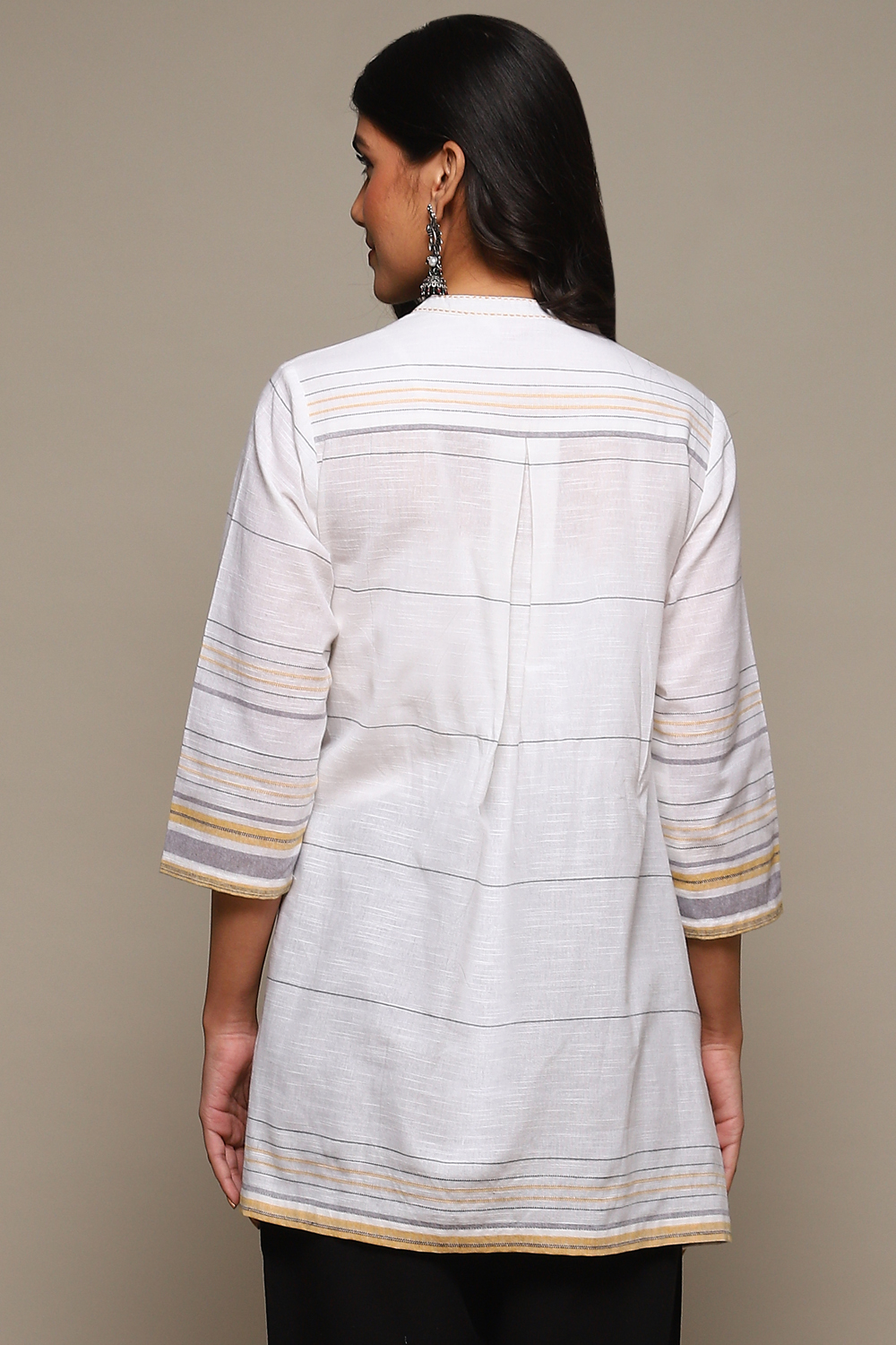 White & Yellow Cotton Yarndyed Kurti image number 4