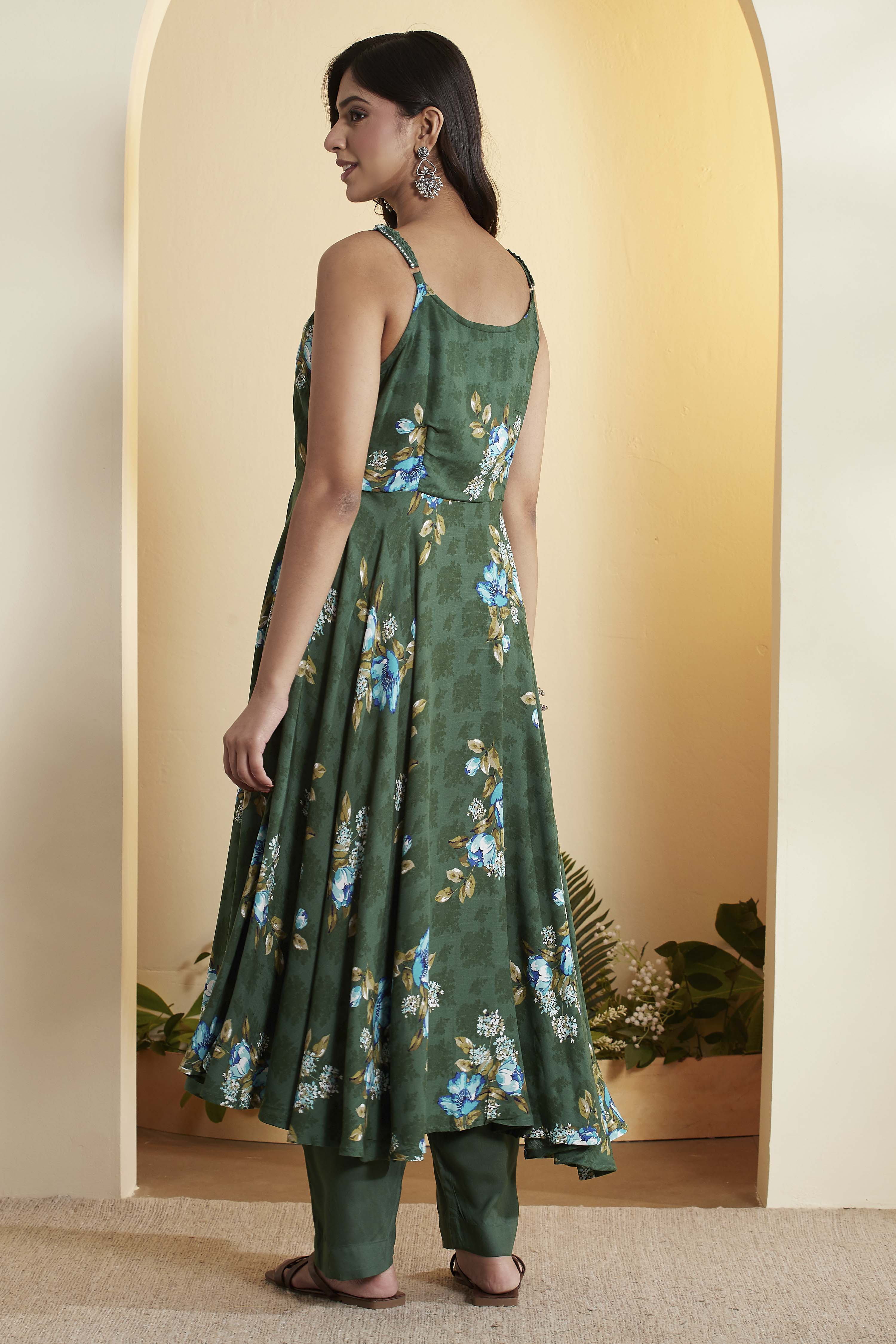 Green Viscose Rayon Straight Fusion Set image number 5