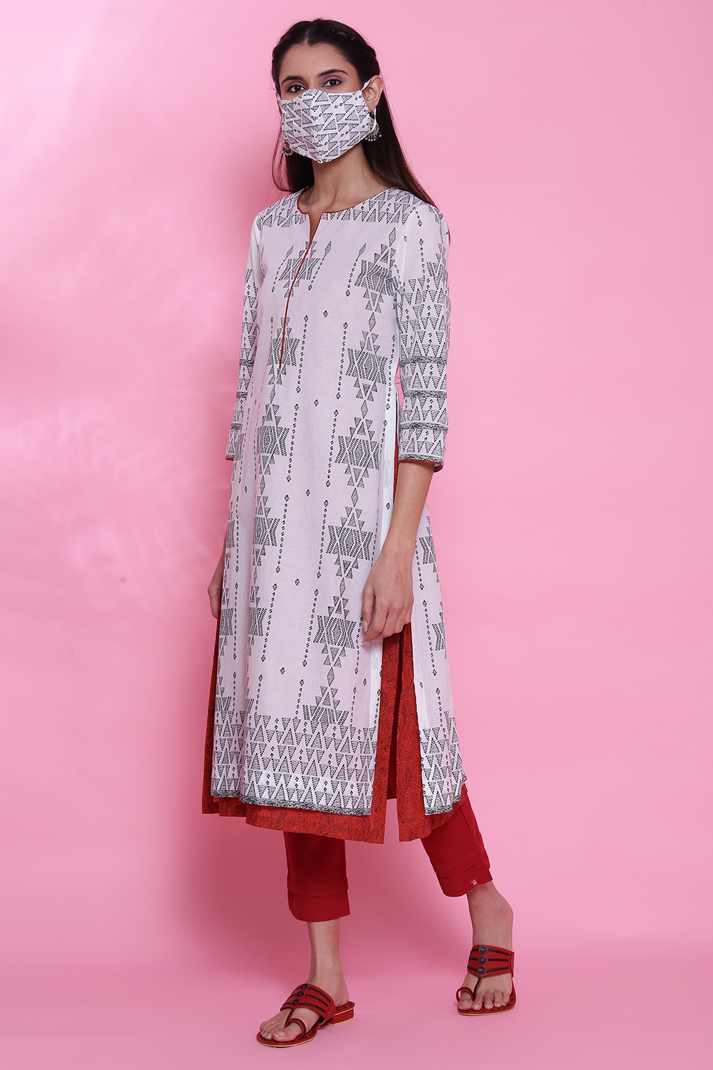 White Cotton A-Line Printed Kurta image number 4