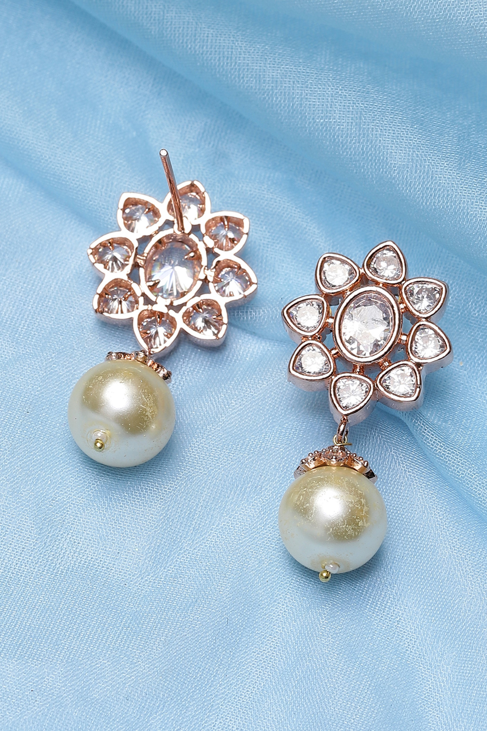 White Pearl Studs image number 2