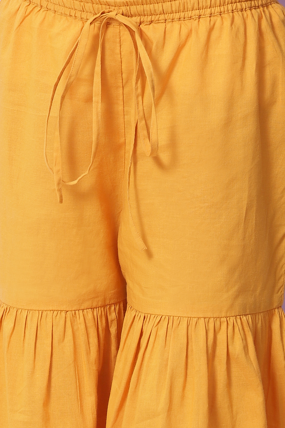 Yellow Cotton Flared Printed Kurta Set image number 2