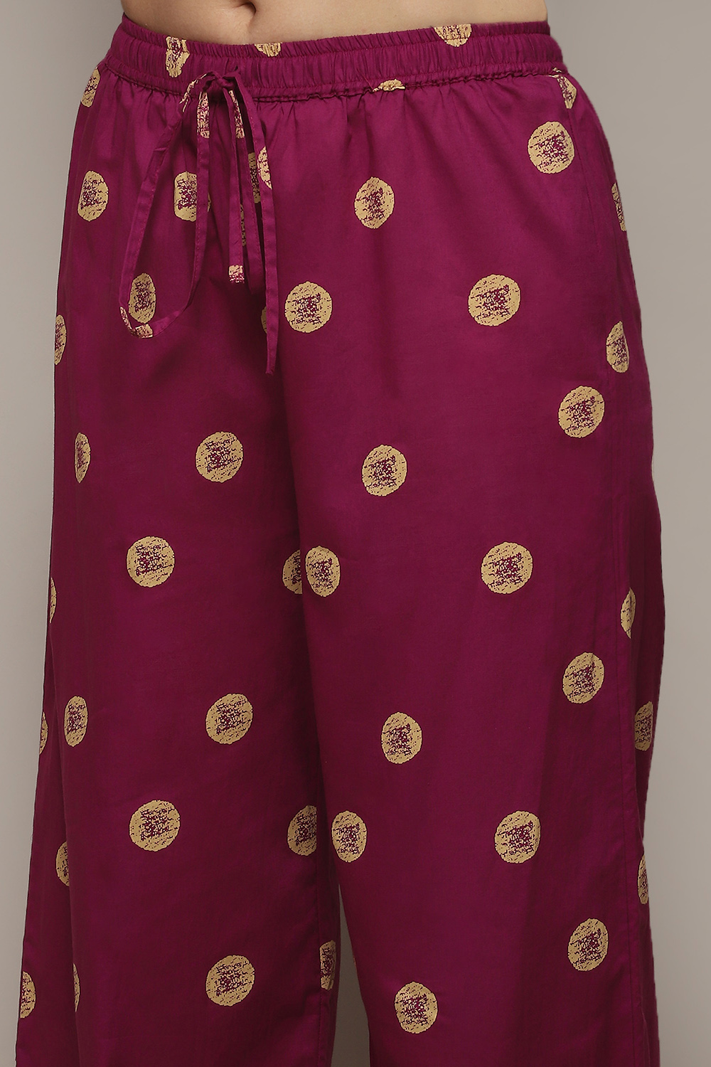 Grey Cambric Narrow Kurta Pant Suit Set image number 2