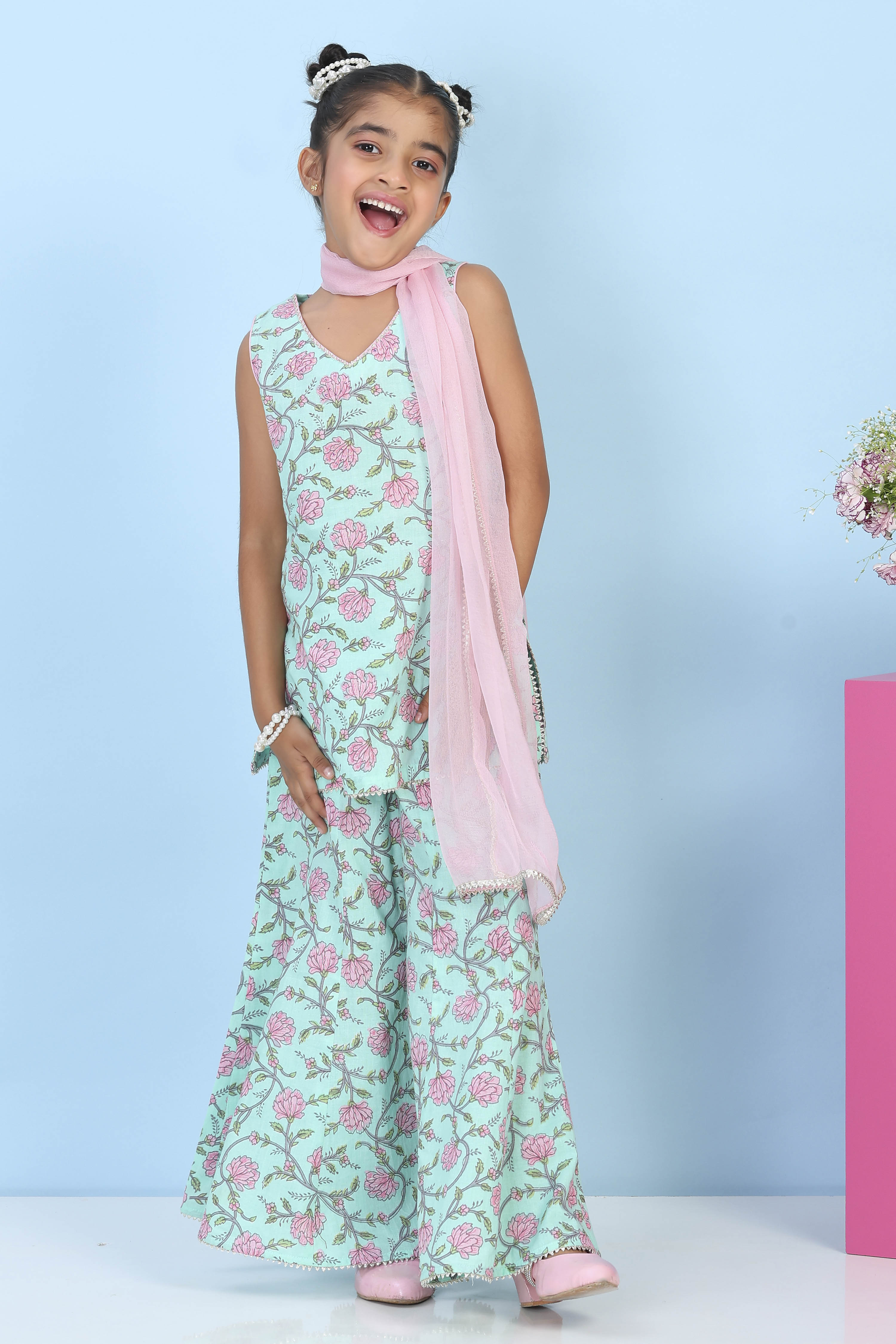 Mint Green Cotton Printed Straight Suit Set image number 6