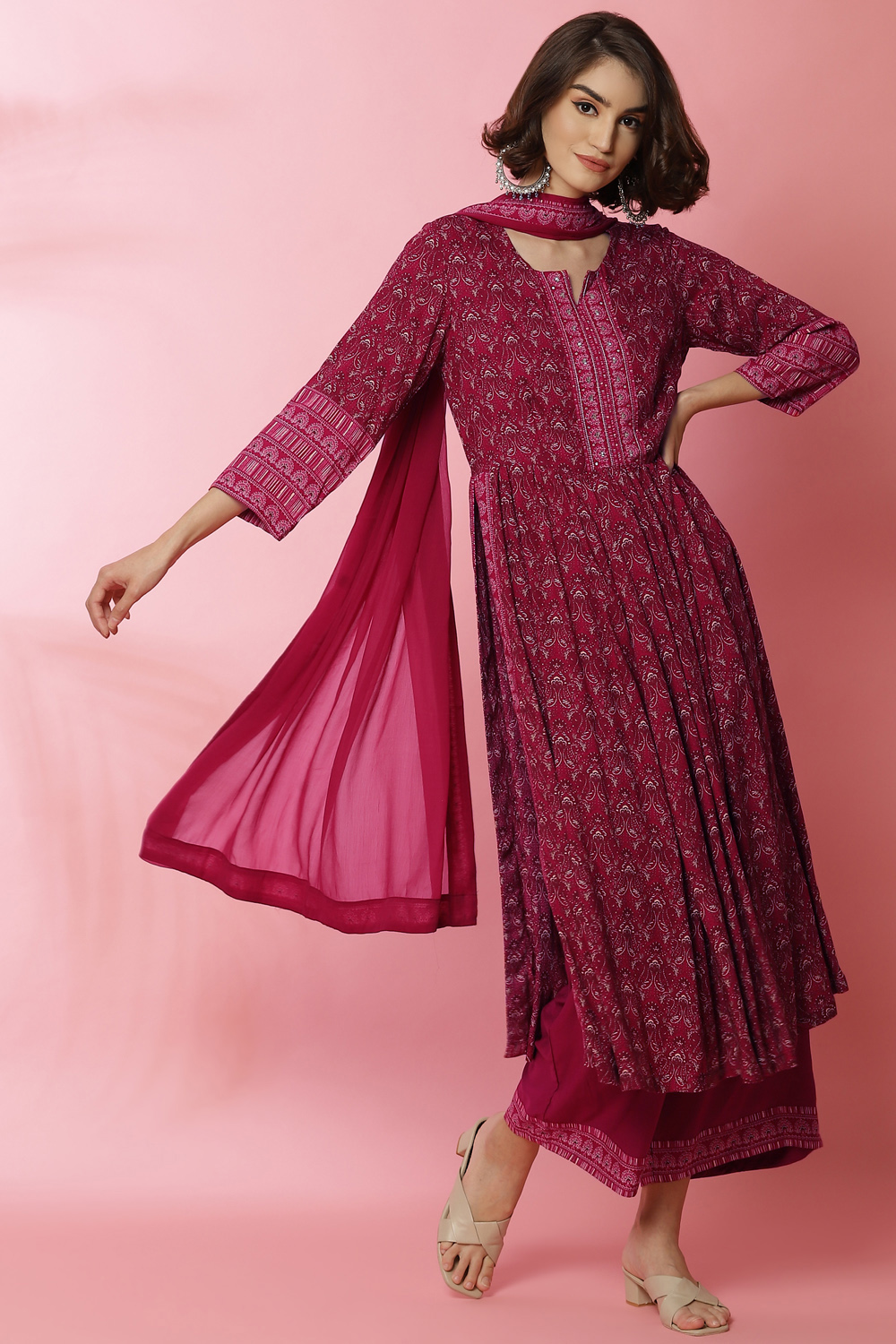 Magenta Rayon Flared Kurta Palazzo Suit Set image number 5