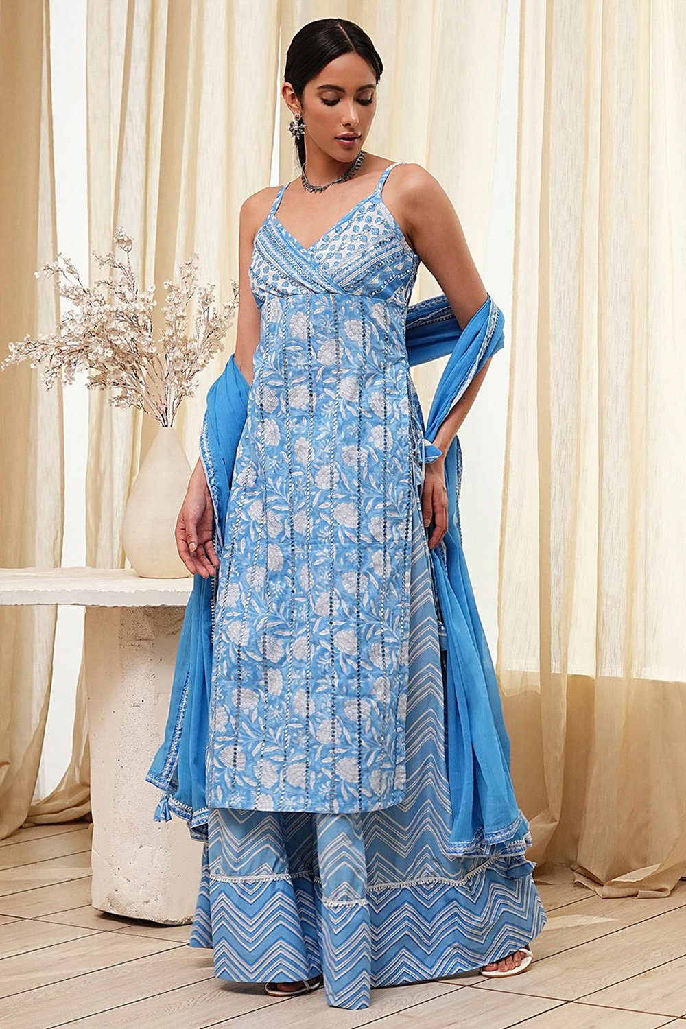 Blue Cotton Floral Strappy Straight Suit Set image number 3